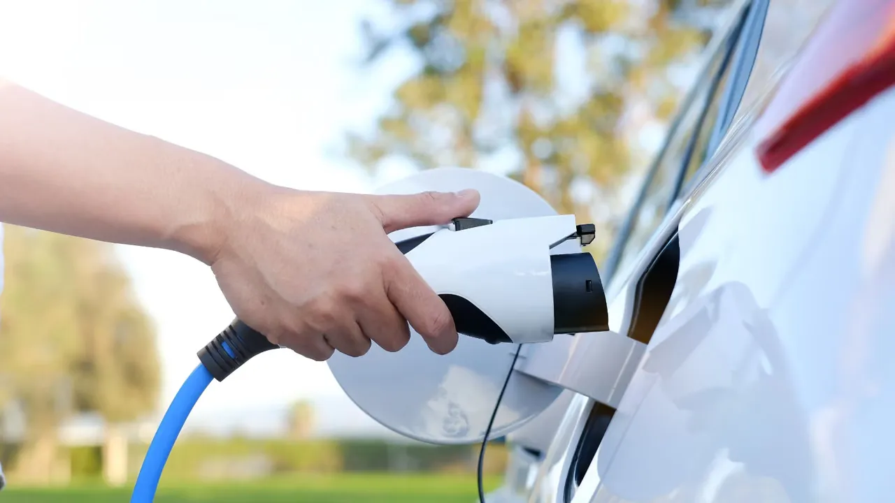 3 smarta lösningar för elbilsladdning